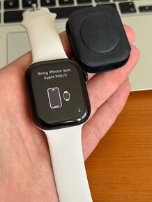 Apple Watch 10 46mm Jet Black - nové, rok záruka