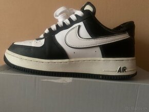 Nike air force 1 panda