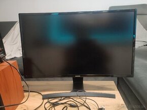 Monitor Samsung uhlopriečka 27"