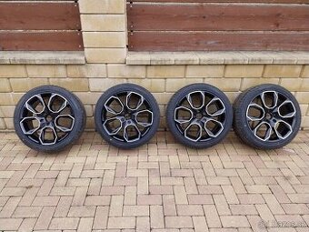 Nové Alu kola Škoda R18x8, ET45, pneu 225x45x18