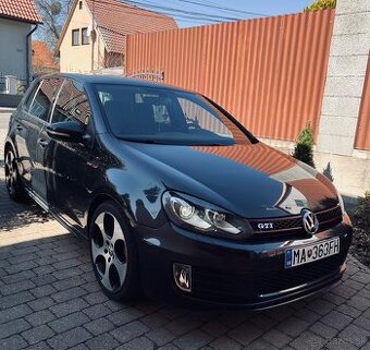 Volkswagen Golf 6 GTI - 1