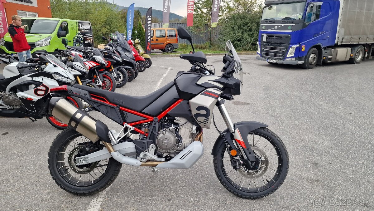 Aprilia Tuareg 660