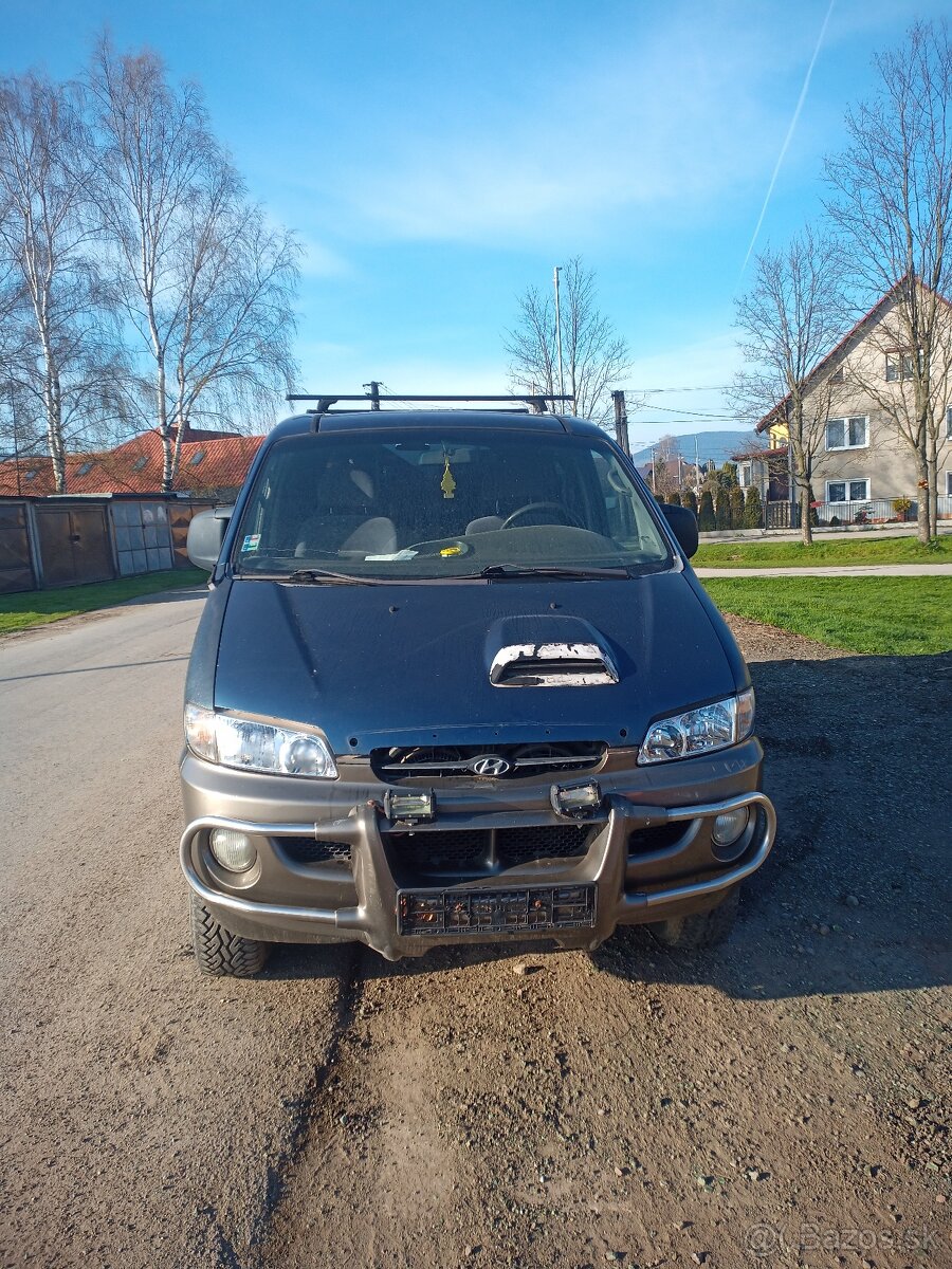 Hyundai Starex H1 4x4 - osobna verzia