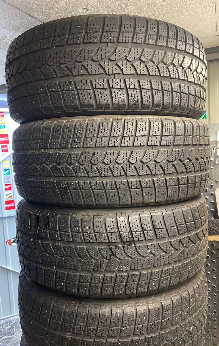 Predam zimne pneu 235/55 R17 103V SEBRING