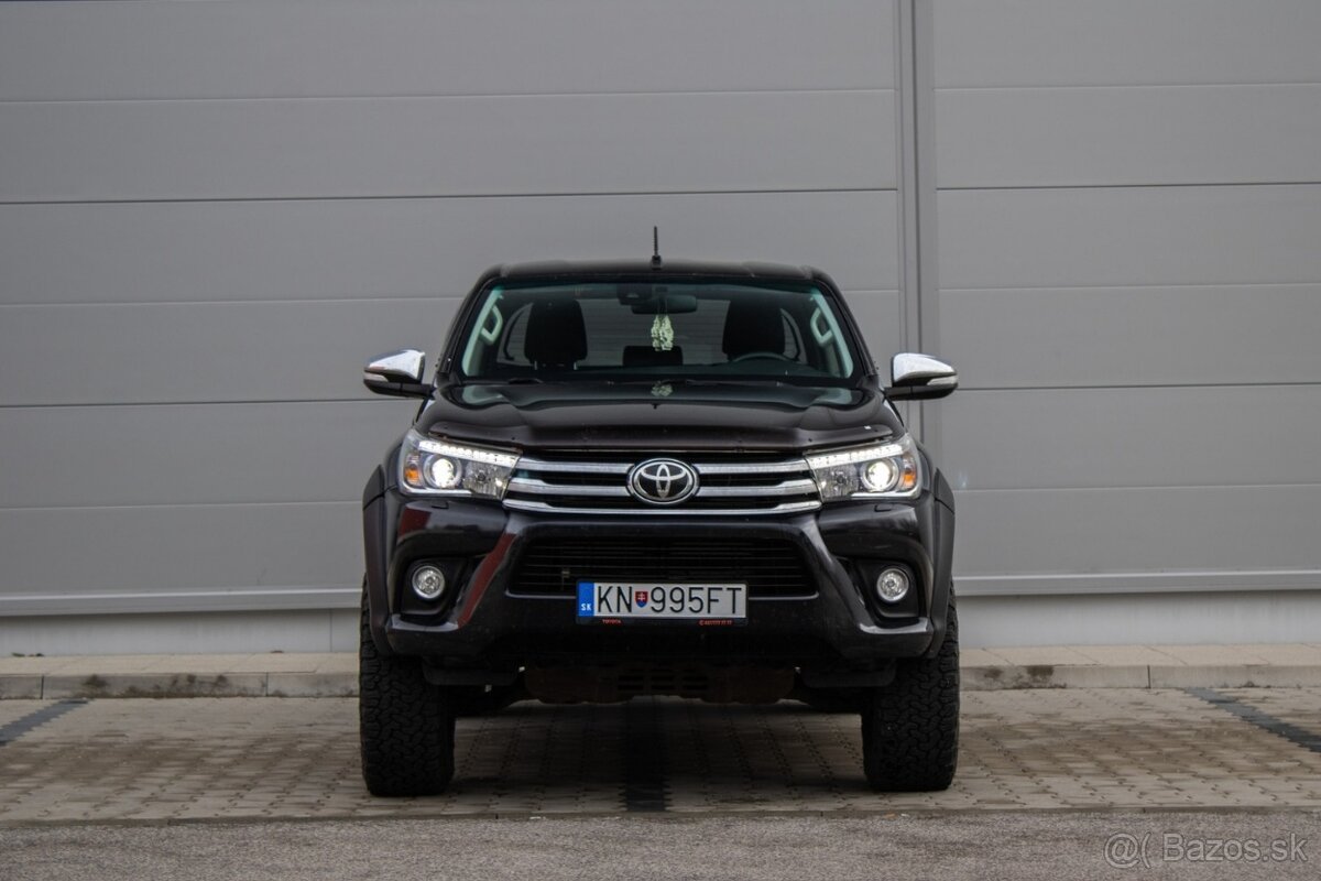 Toyota Hilux DC 2.4 I D-4D Executive A/T.