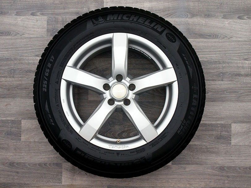 ►►17" Alu kola = 5x108 = TOMASON ►► RANGE ROVER EVOQUE