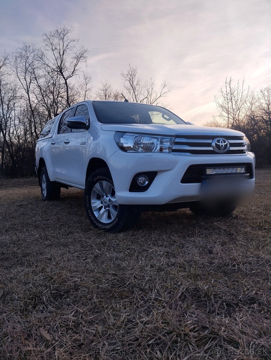 Toyota Hilux 2.4 D-4D, 2020, kúp. v SR, 110tis km