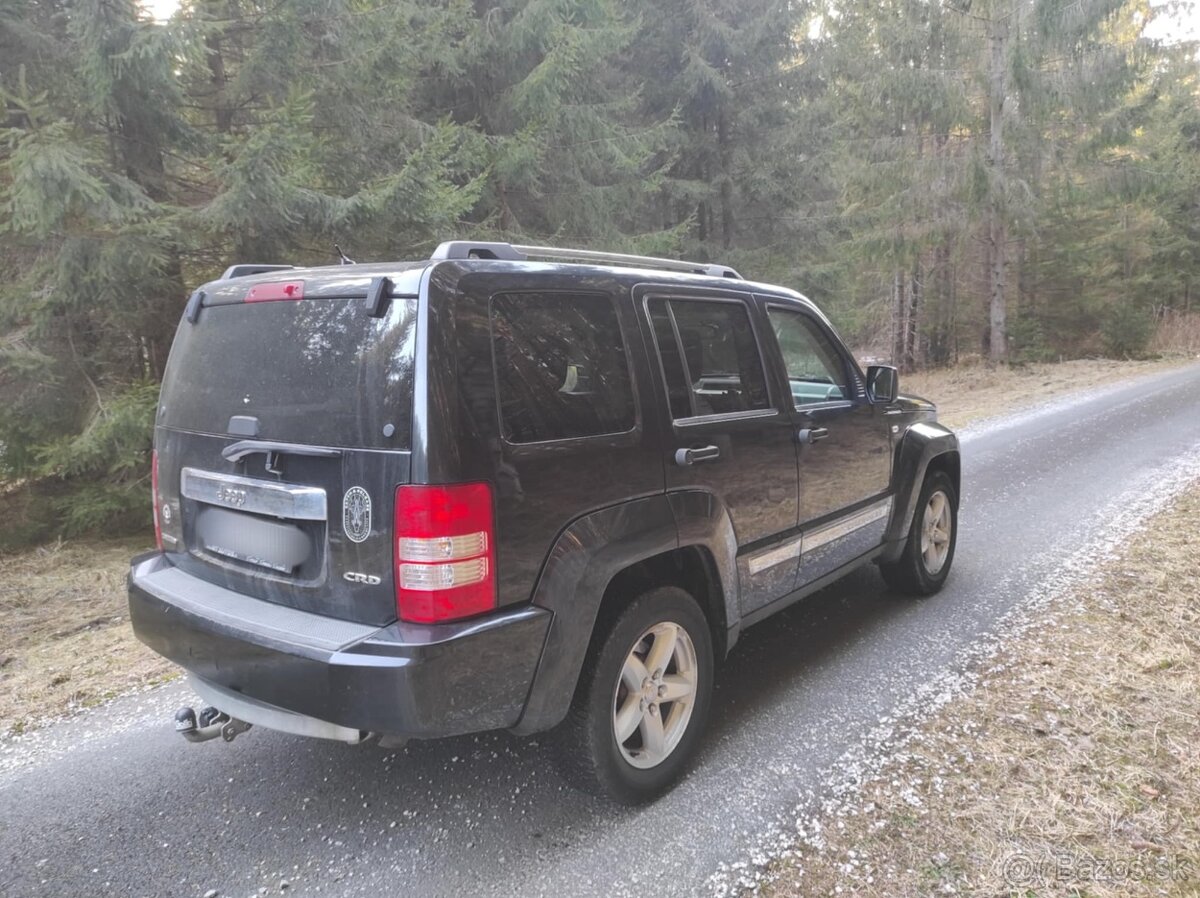 Jeep Cherokee Liberty KK 2.8 crd 130kw 4x4