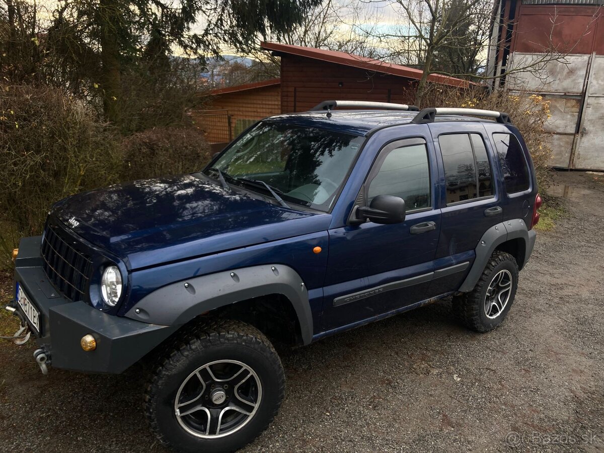 Jeep Cherokee 2.8 CRD 120KW -nepojazdné