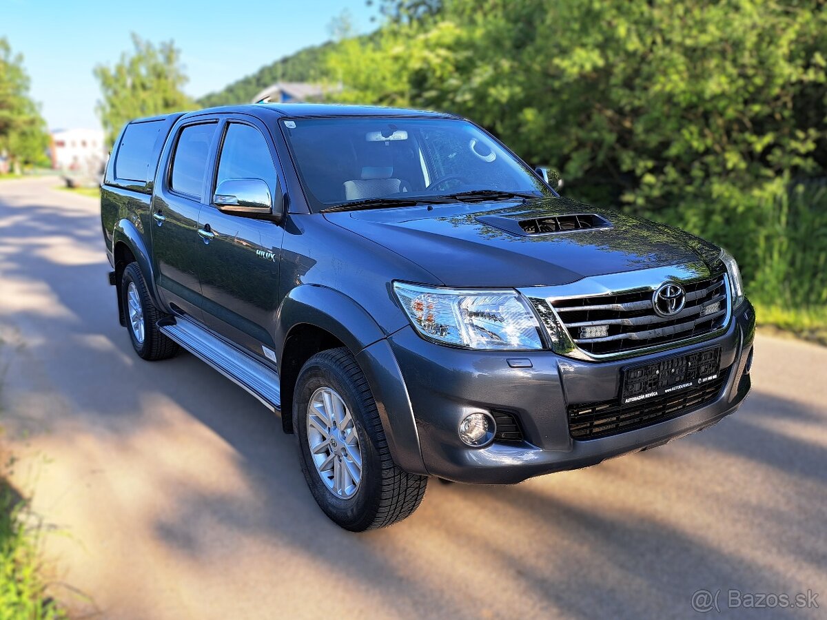 Toyota Hilux Double Cab 3,0 D-4D AT 4x4