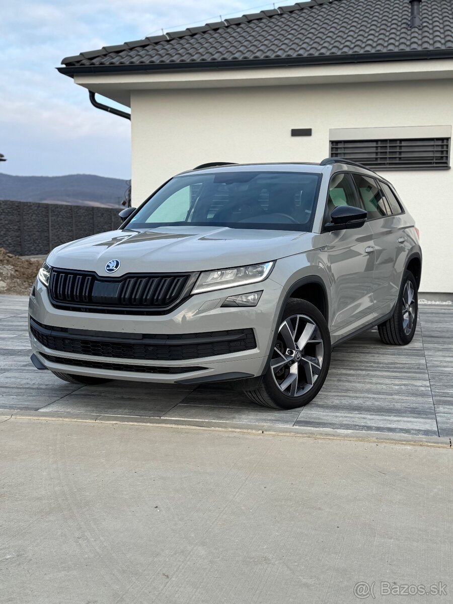 ŠKODA KODIAQ SPORTLINE 2.0 TDI DSG 2021 DCC/Kamera/Pano/Kesy