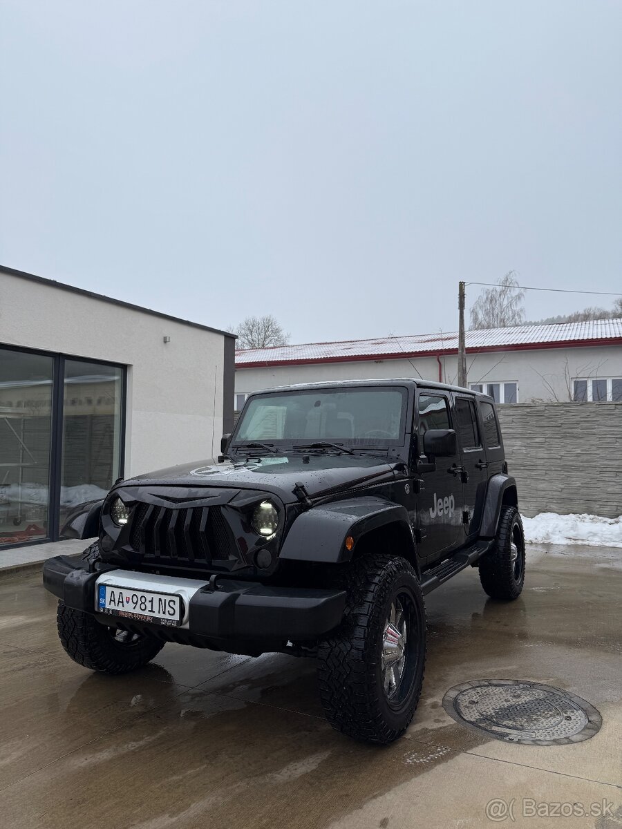 Jeep Wrangler Sahara Unlimited