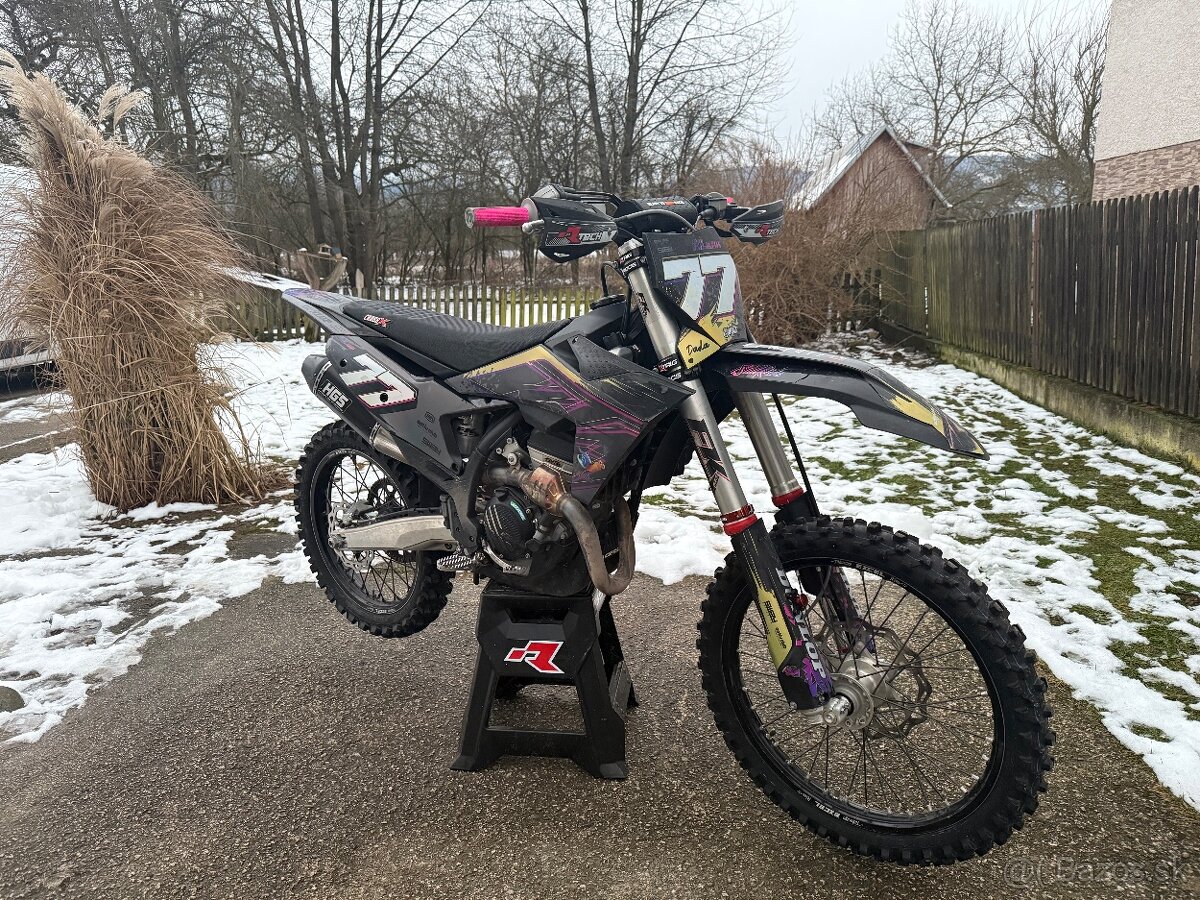 KTM 250