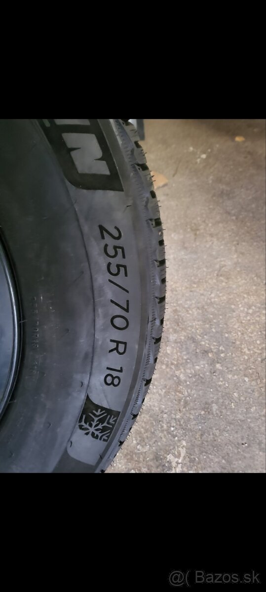 255/70R18 zimne Michelin Alpin A5