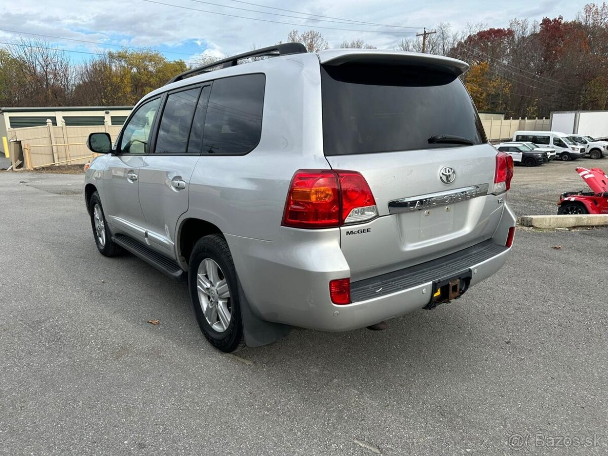 2013 TOYOTA LAND CRUISER 5.7V8