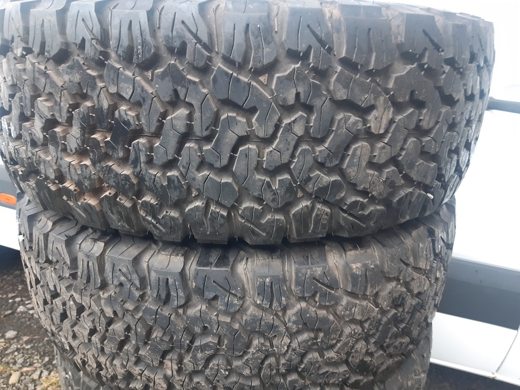 Pneumatiky terénne 285/65R18 Bfgoodrich perfektný stav