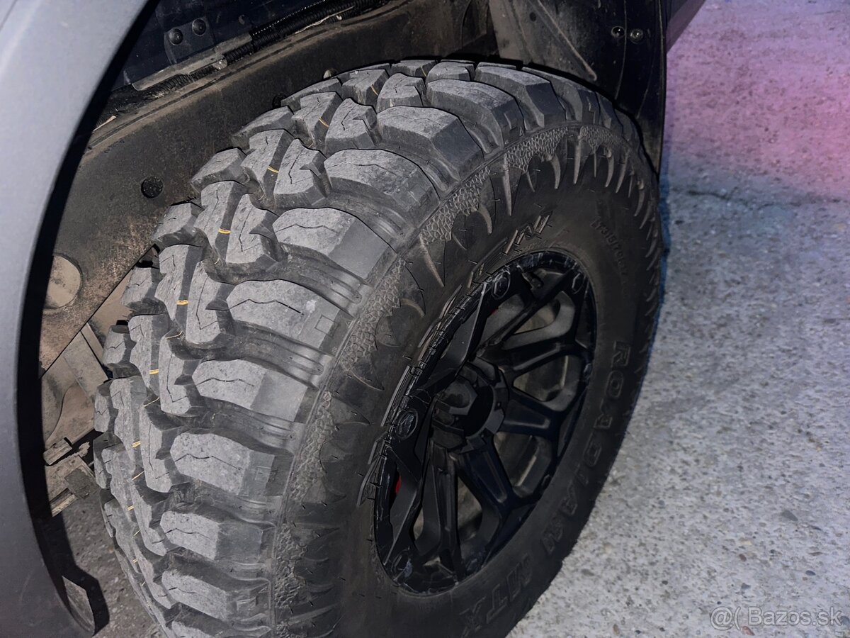 NEXEN ROADIAN MTX 315/70 r17