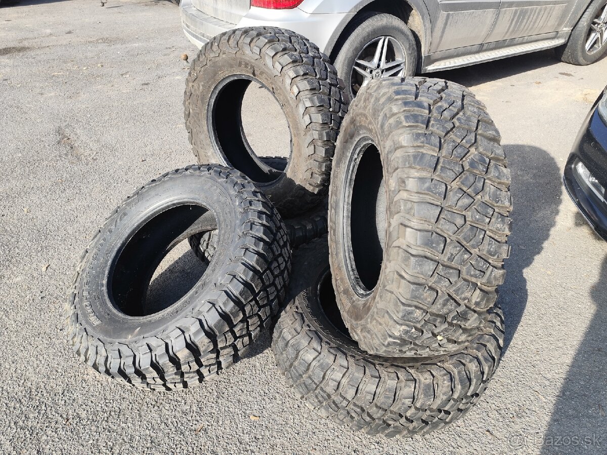 BFGoodrich 265/70r17