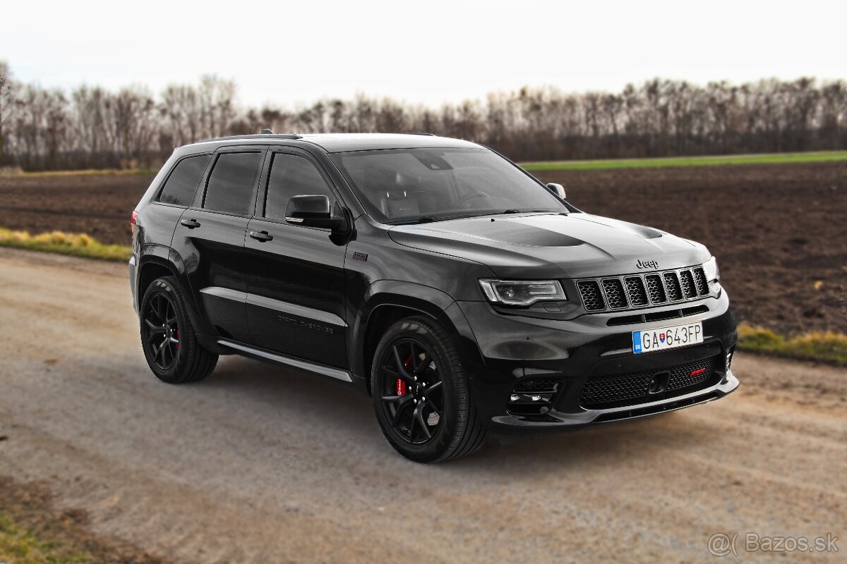 Jeep Grand Cherokee SRT 2019 – 1. majiteľ – TOP stav – LPG