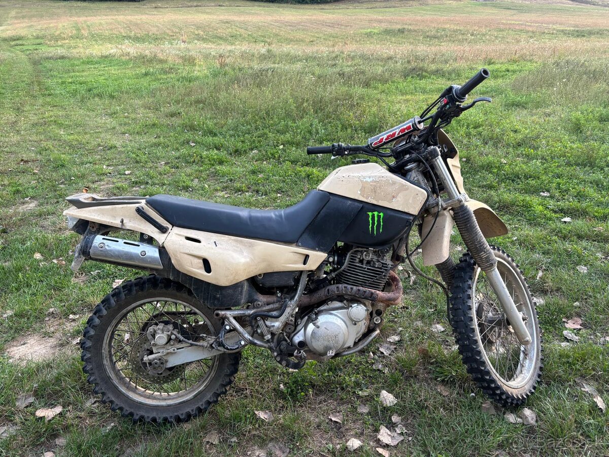 Yamaha XT600