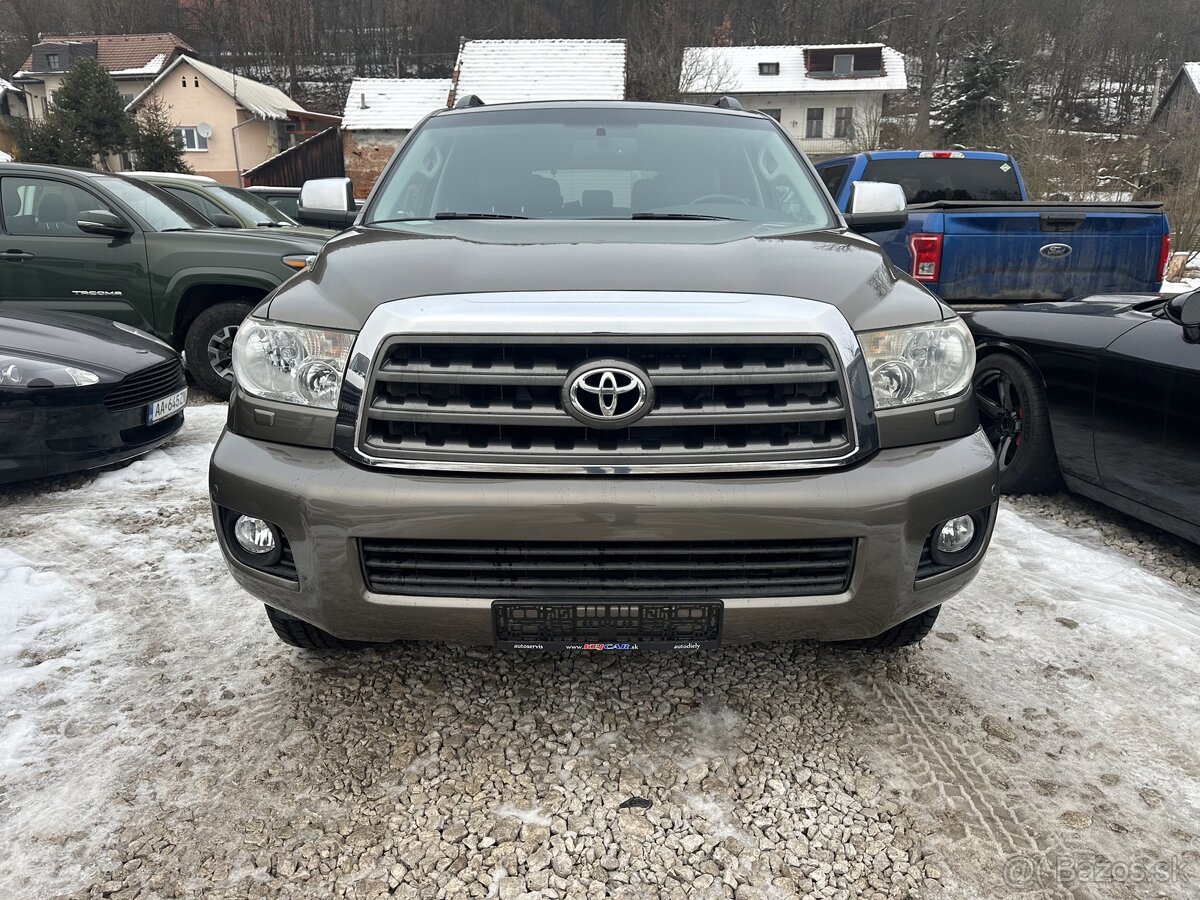 2014 Toyota Sequoia Limited 5,7 V8 4x4 8-miestna