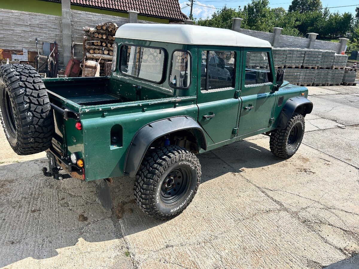 Land Rover Defender 110 pic up 2006