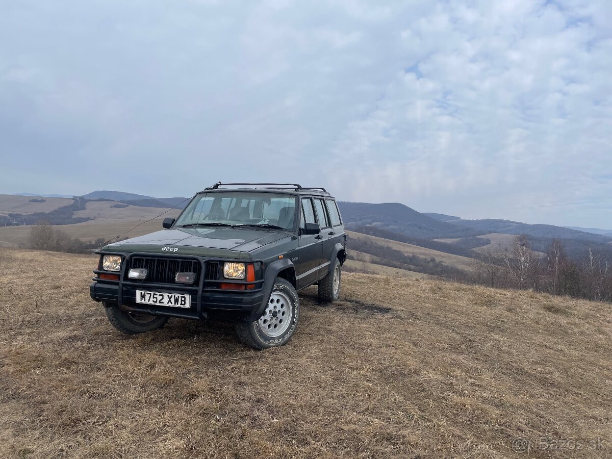 Jeep cherokee 2,5 benzin manual