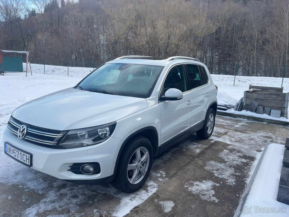 Voslkwagen Tiguan 4x4, Panorama, NAVI, Ťažné, 110kw