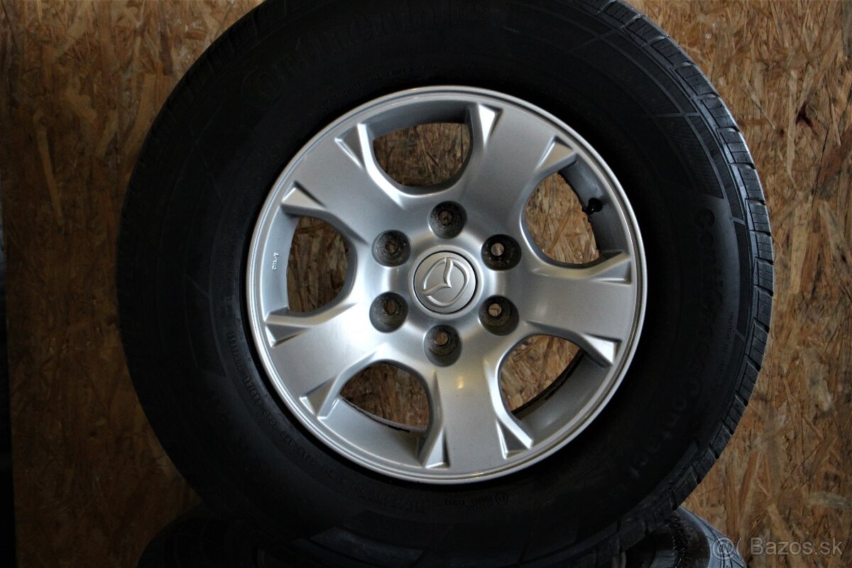 16"..... PEVNOSTNE---ORIGINAL---MAZDA BT50---ZIMNA SADA