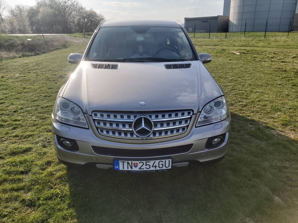 Mercedes-Benz M trieda ML 320 CDI Chrom