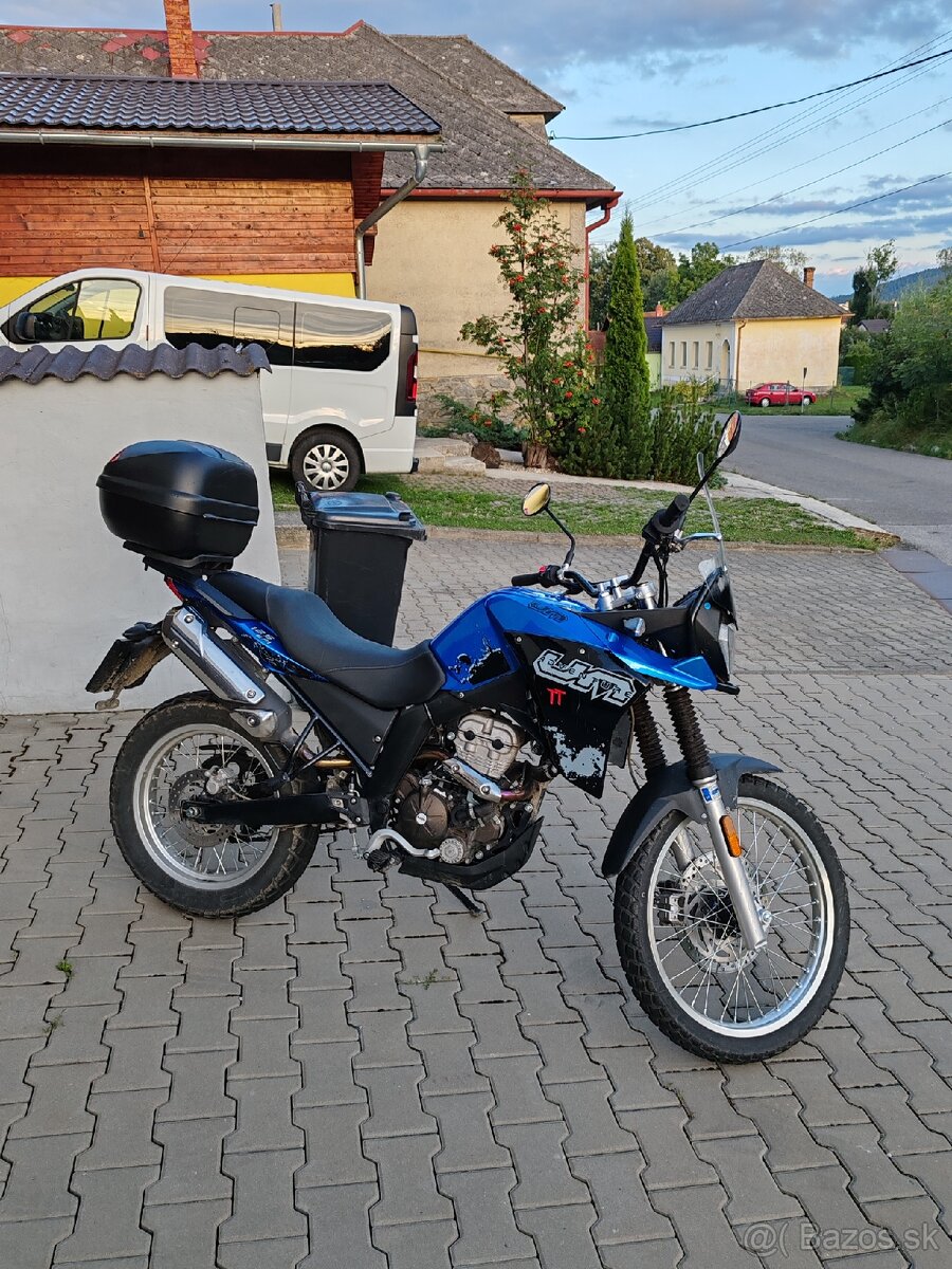 Um dsr adventure tt 125