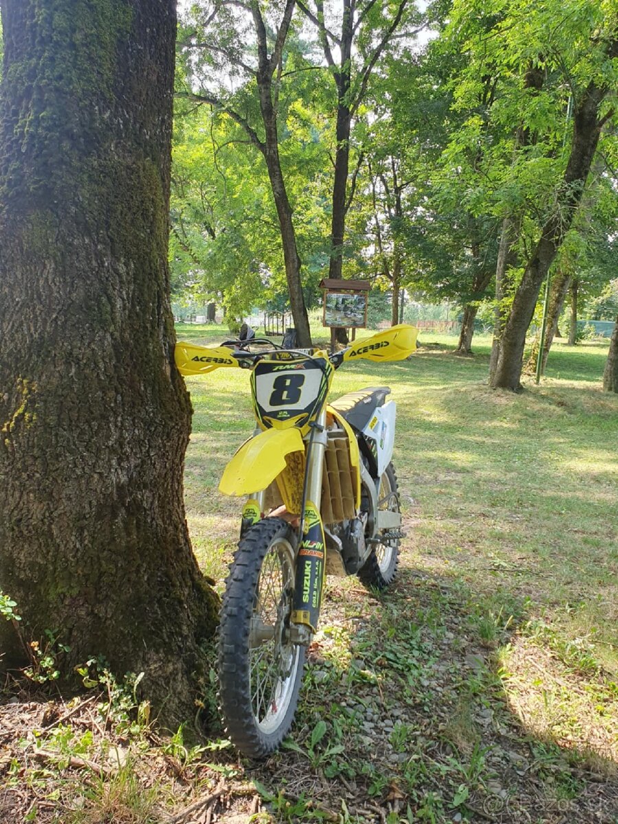 Suzuki RMZ 450 2016