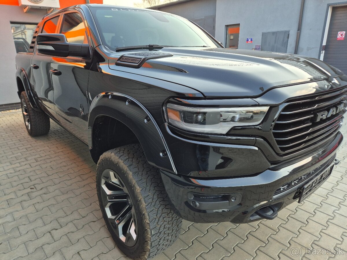 DODGE RAM 1500 5,7 HEMI BLACK WIDOW 16000km