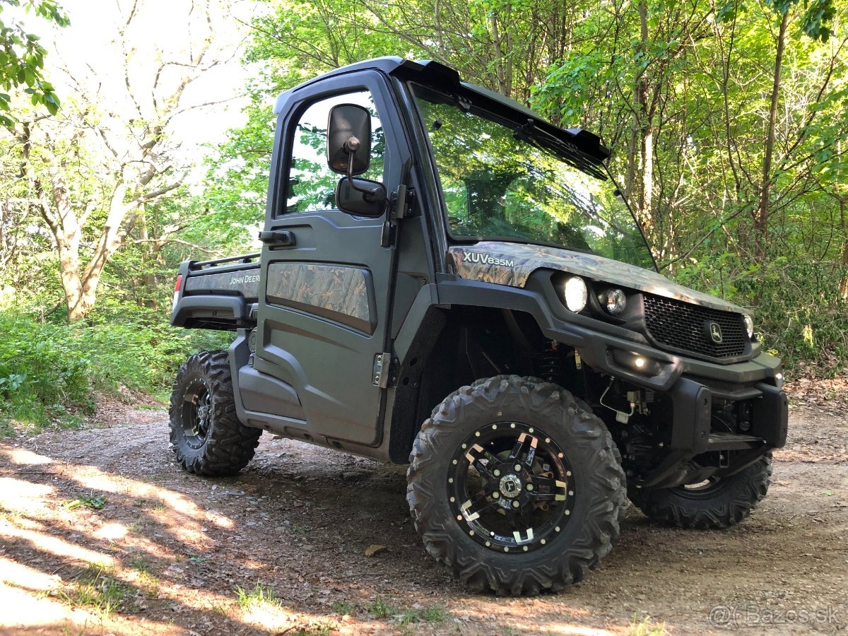 John Deere Gator XUV 835M HVAC