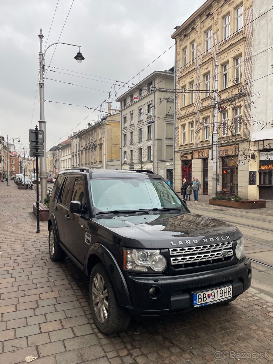 Land Rover Discovery 4