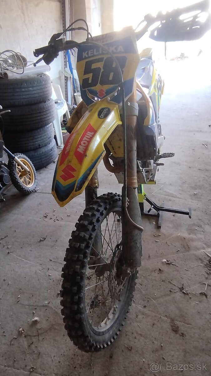 Suzuki RM-Z 250