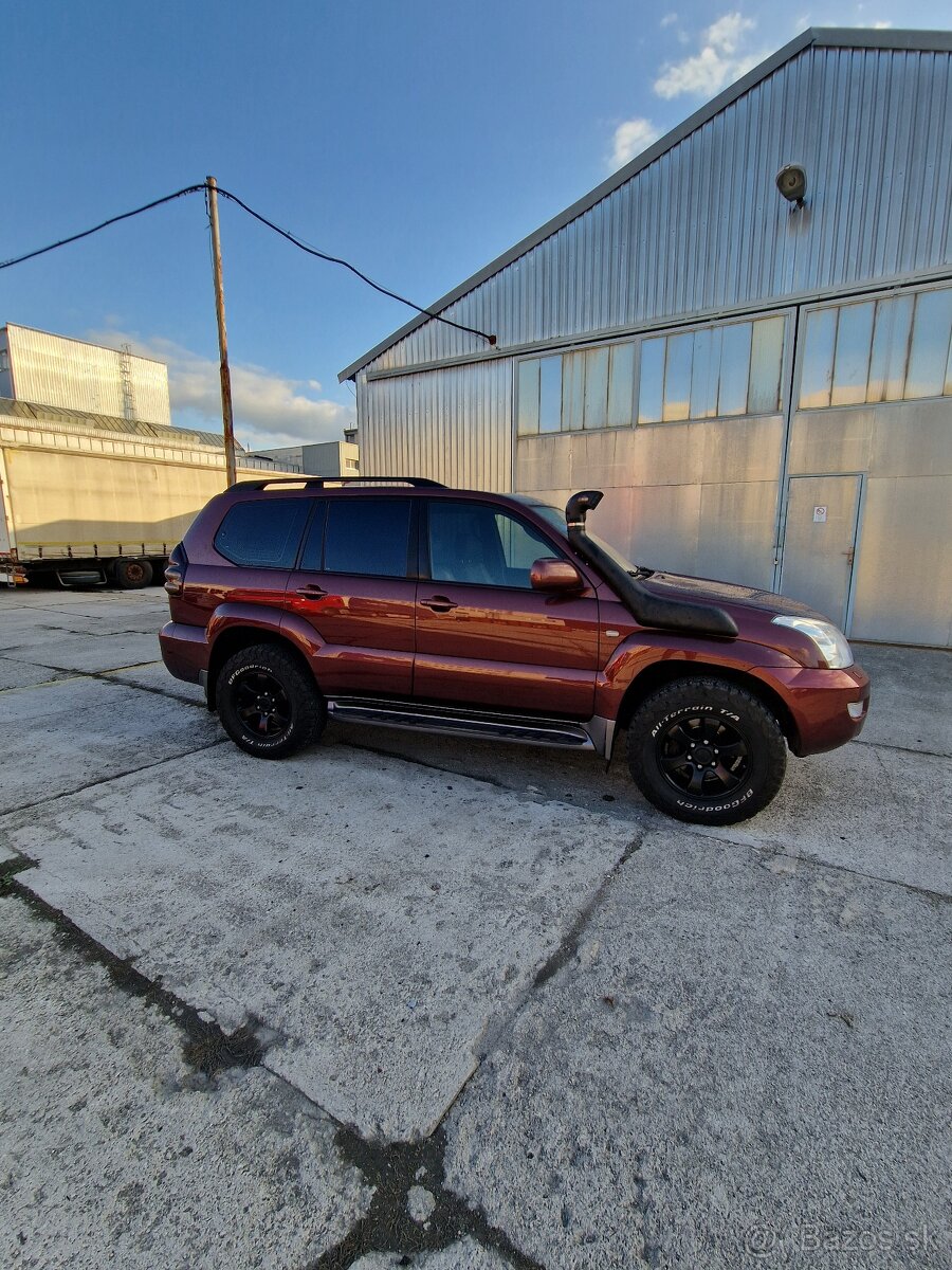 Toyota Landcruiser 120 Prado