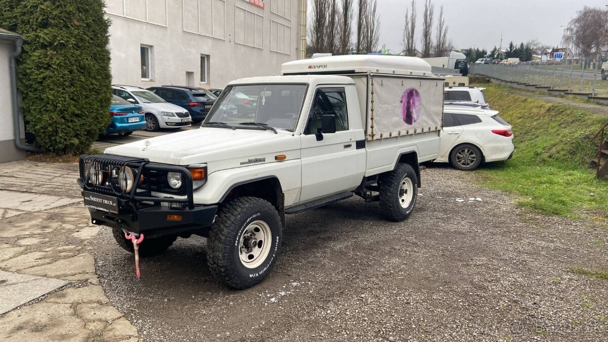 Toyota Land Cruiser 4X4, Special