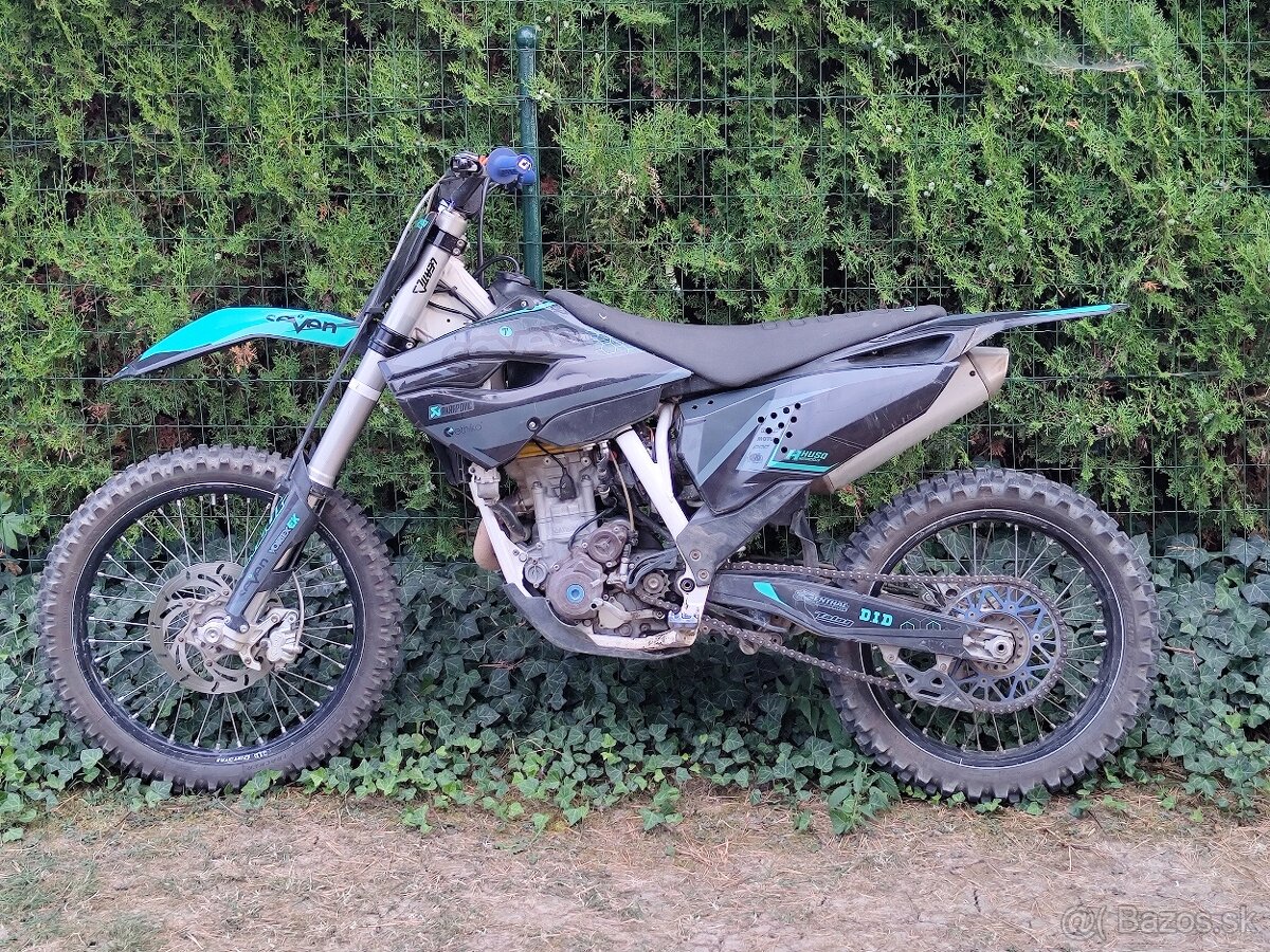 Husqvarna FC 250