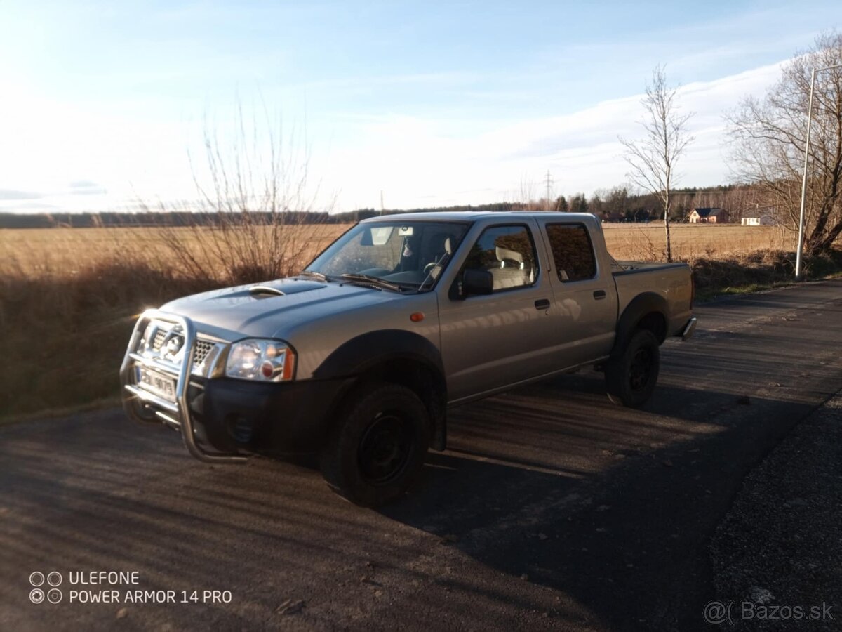 Nissan Navara D22 2.5 TD Doublecab 4x4