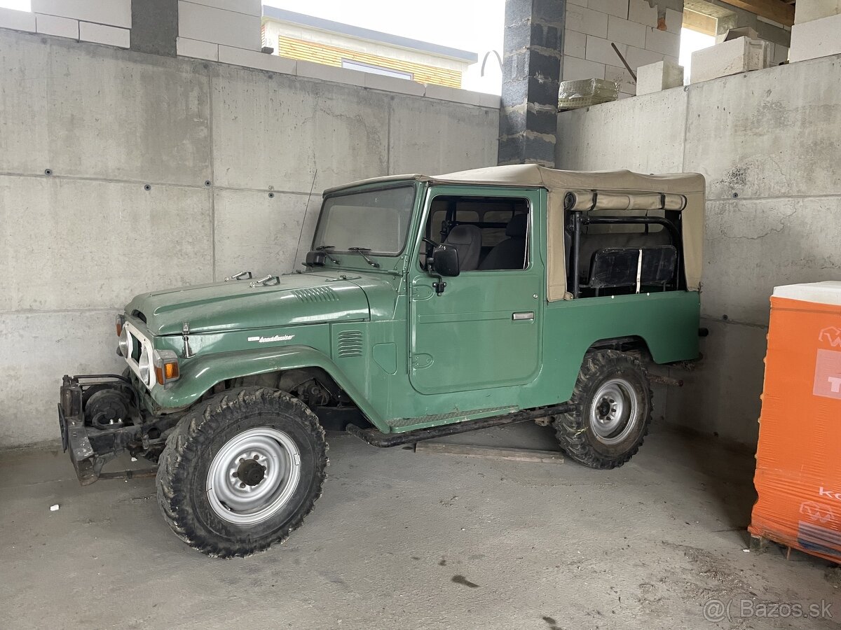 Toyota land cruiser bj43