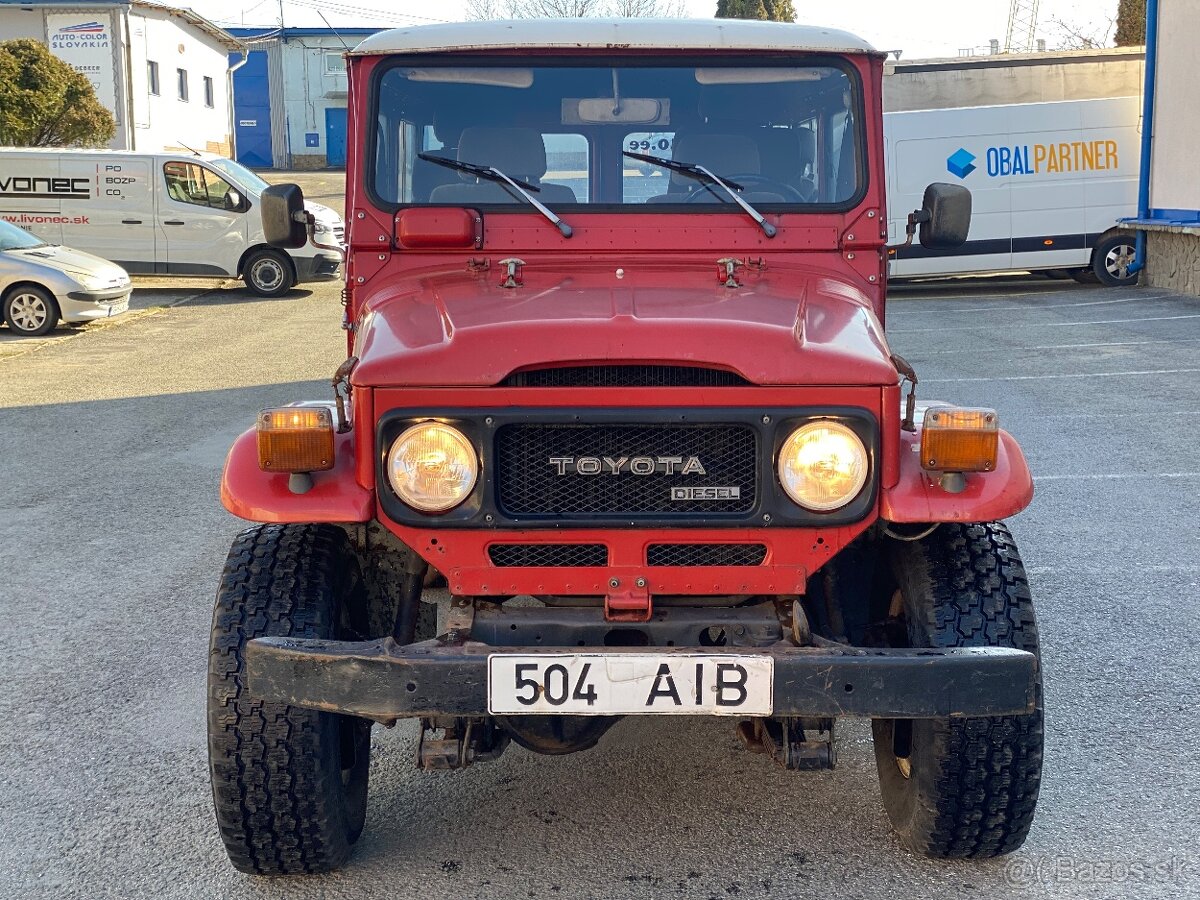 Toyota Land Cruiser BJ45 LV