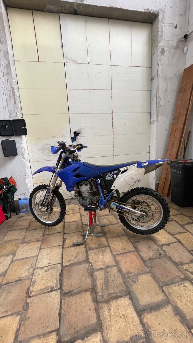 Yamaha YZF 450