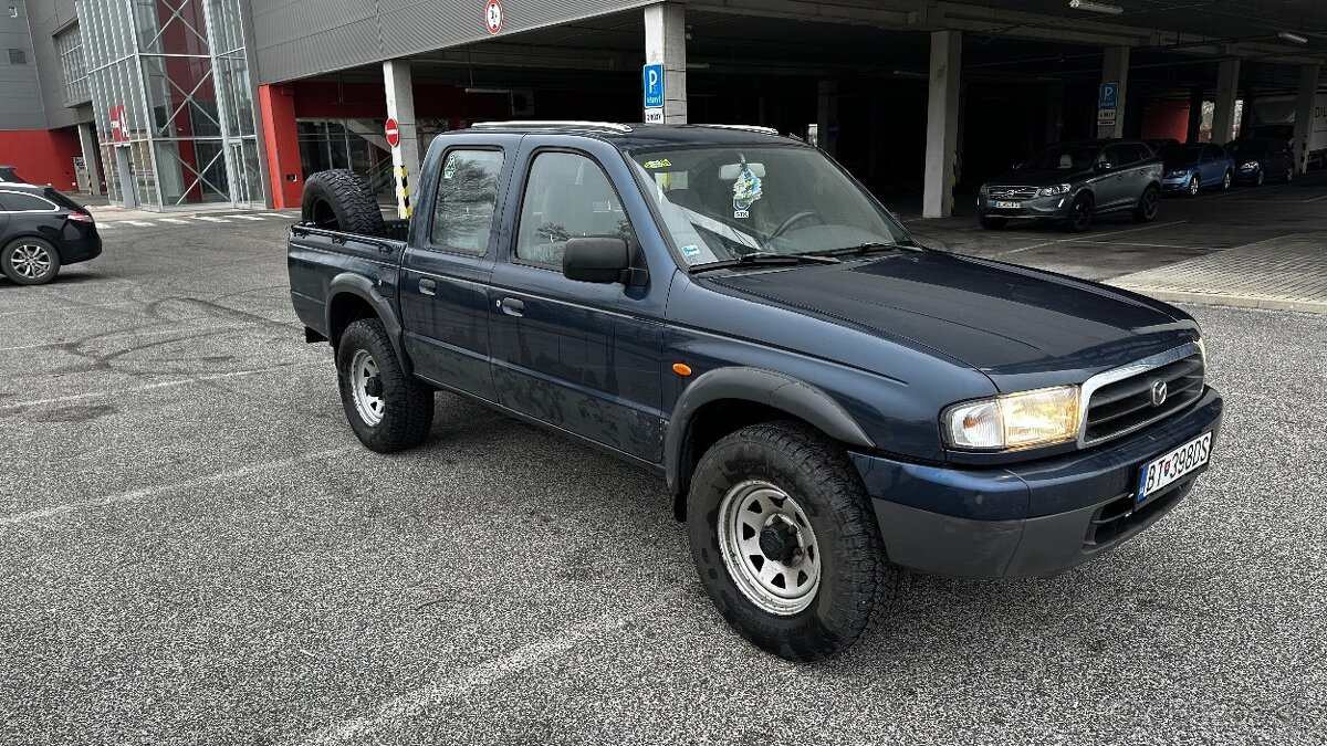 Mazda B2500 Pick-up