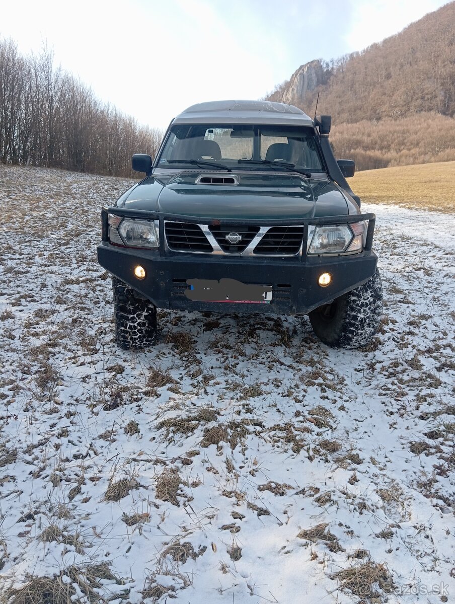 Predám Nissan patrol y61 GR