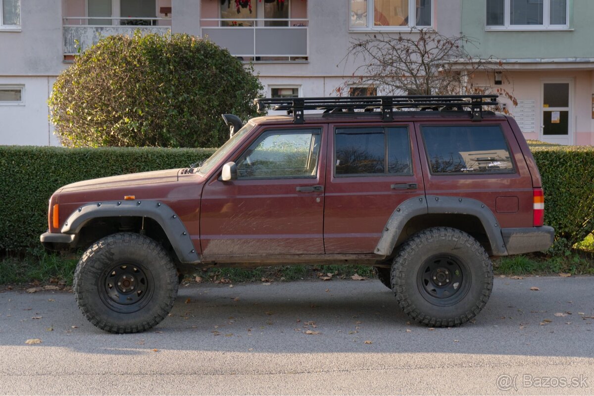 Jeep Cherokee XJ