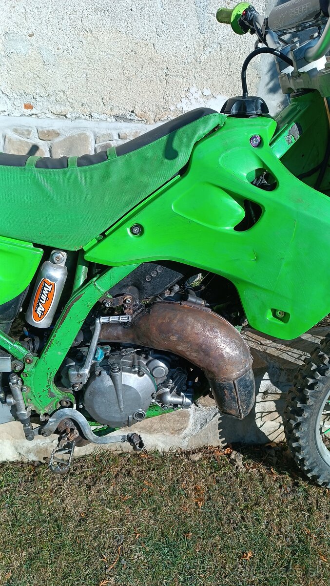 Kawasaki kx 125 ostrý cross