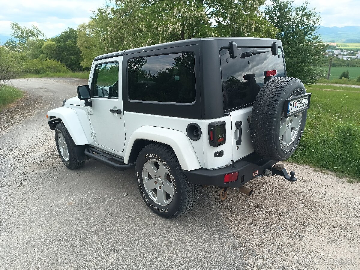 Jeep Wrangler Sahara JK 3,8 benzín V6 LPG