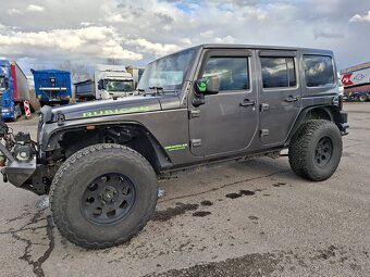 Jeep Wrangler Rubicon Unlimited V6  3.6 - 20