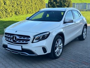 Mercedes-Benz GLA 200 D 4MATIC A/T - 20